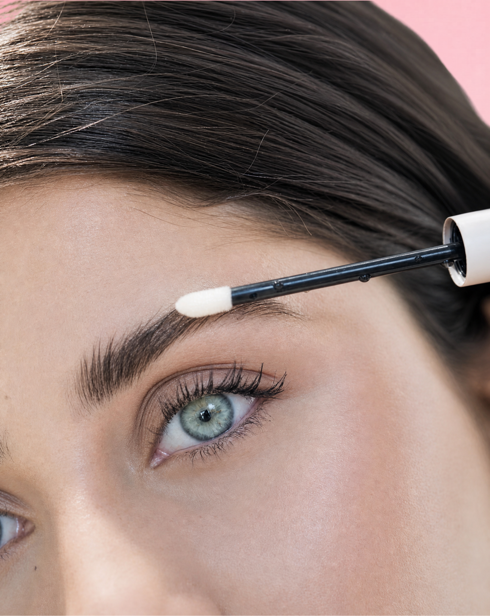 EYEBROW GROWTH SERUM